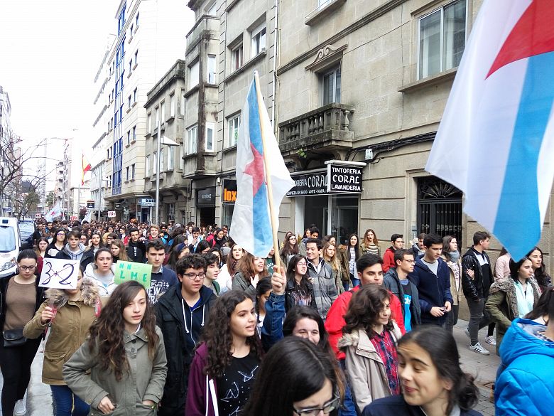 16 04 13 Manifestacionestudantil_Pontevedra_28.jpg